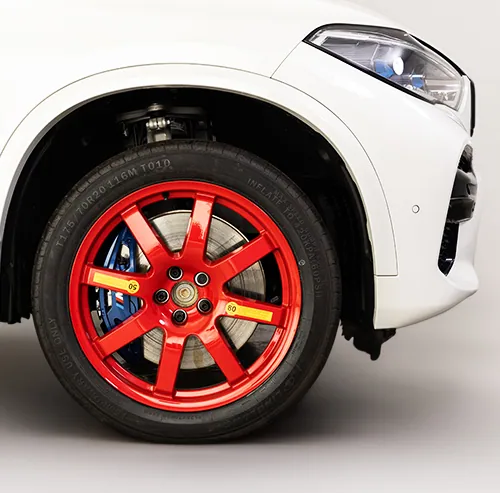 The EZ Spare Wheel is compatible with the BMW M series and does not require a spacer.